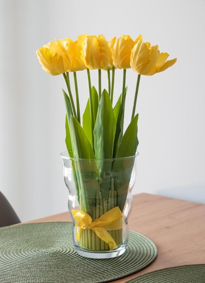 Wola Skwer Happy Apartment วอร์ซอ ภายนอก รูปภาพ
