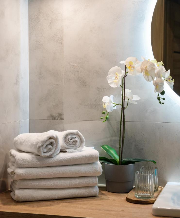 Wola Skwer Happy Apartment วอร์ซอ ภายนอก รูปภาพ